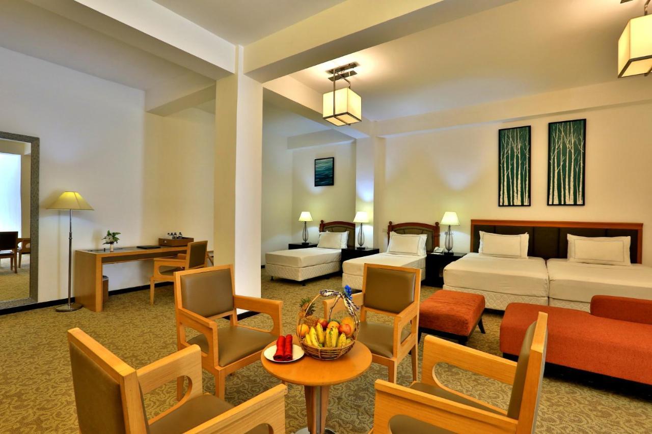 Hotel Ashford Nuwara Eliya Exterior photo